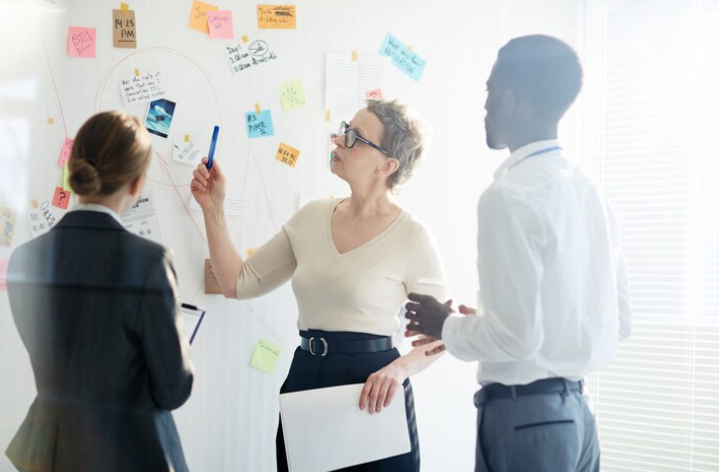 Best Way to Hire a Senior Marketer