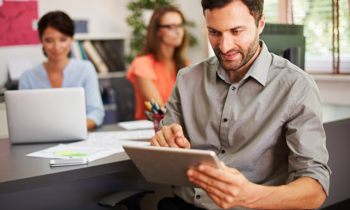 Vous êtes en train de consulter The Cheaper Way to Learn DTC: A Roadmap for Founders