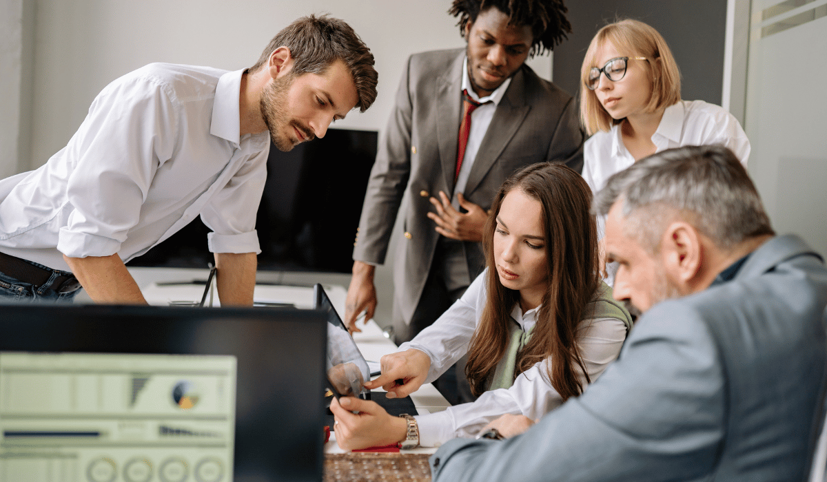 how to build an outsourced marketing team